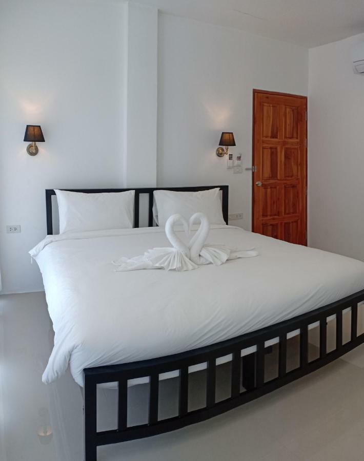 Chaweng Best Hotel And Hostel Samui エクステリア 写真