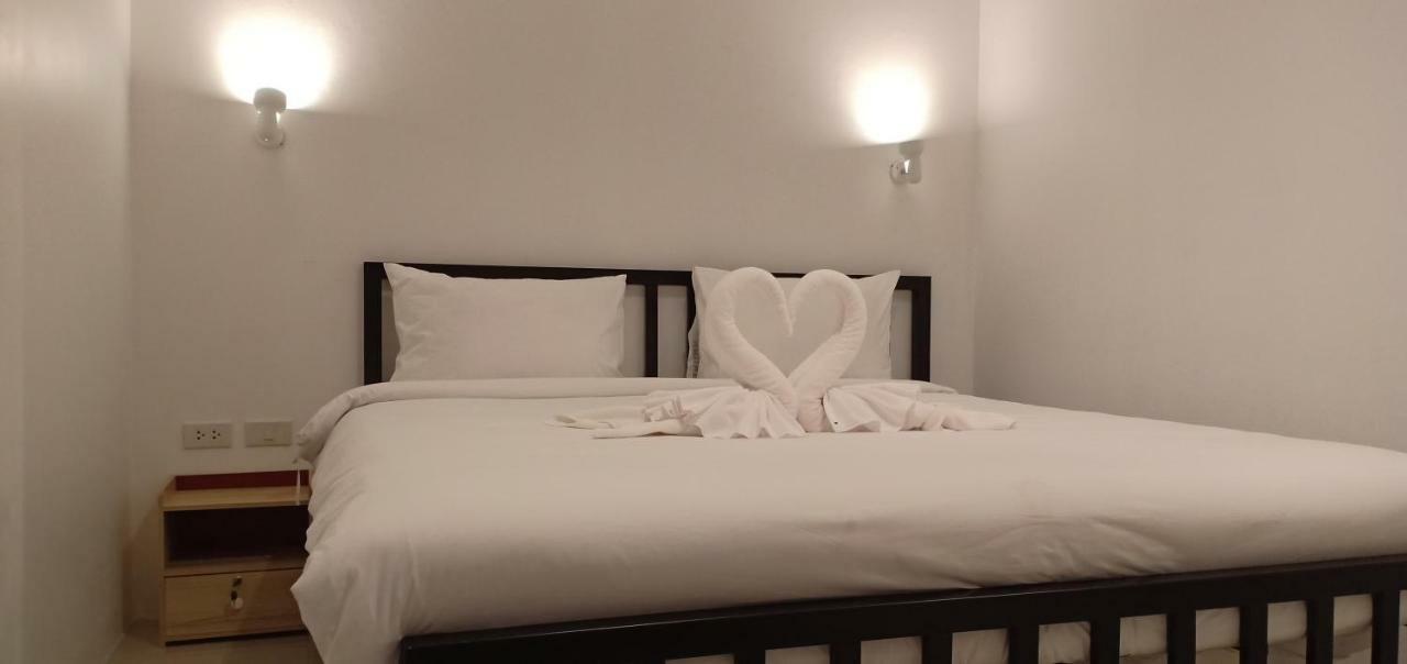 Chaweng Best Hotel And Hostel Samui エクステリア 写真